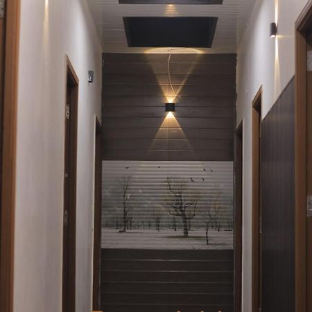Madan Residency , Amritsar Hotel Buitenkant foto