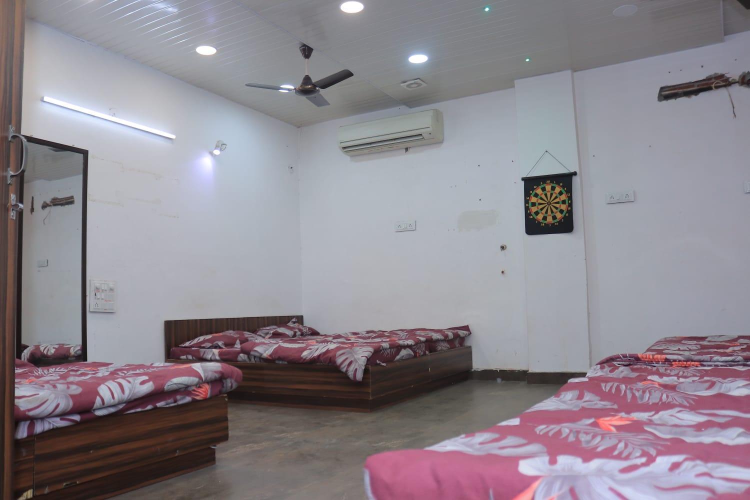 Madan Residency , Amritsar Hotel Buitenkant foto